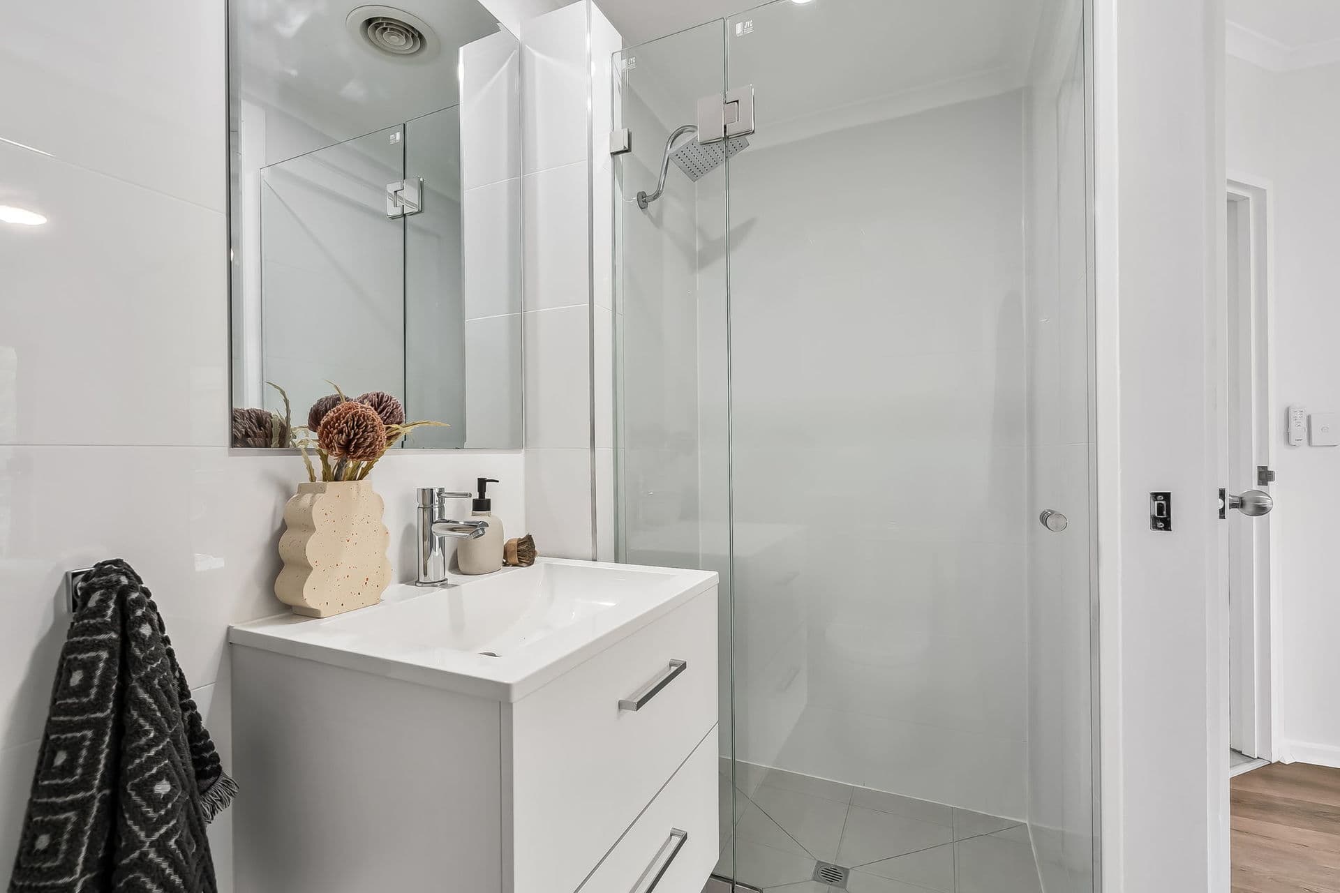 11A/188 Carrington Street, Adelaide - Thumbnail 8