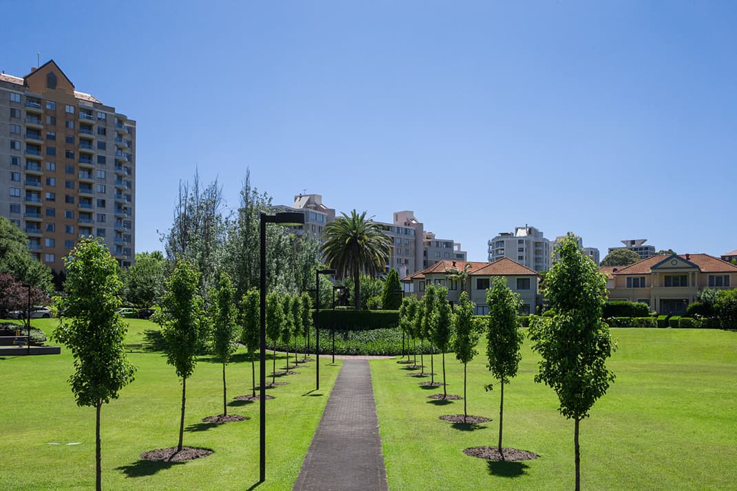 27 The Serpentine, Kensington, Kensington - Thumbnail 4