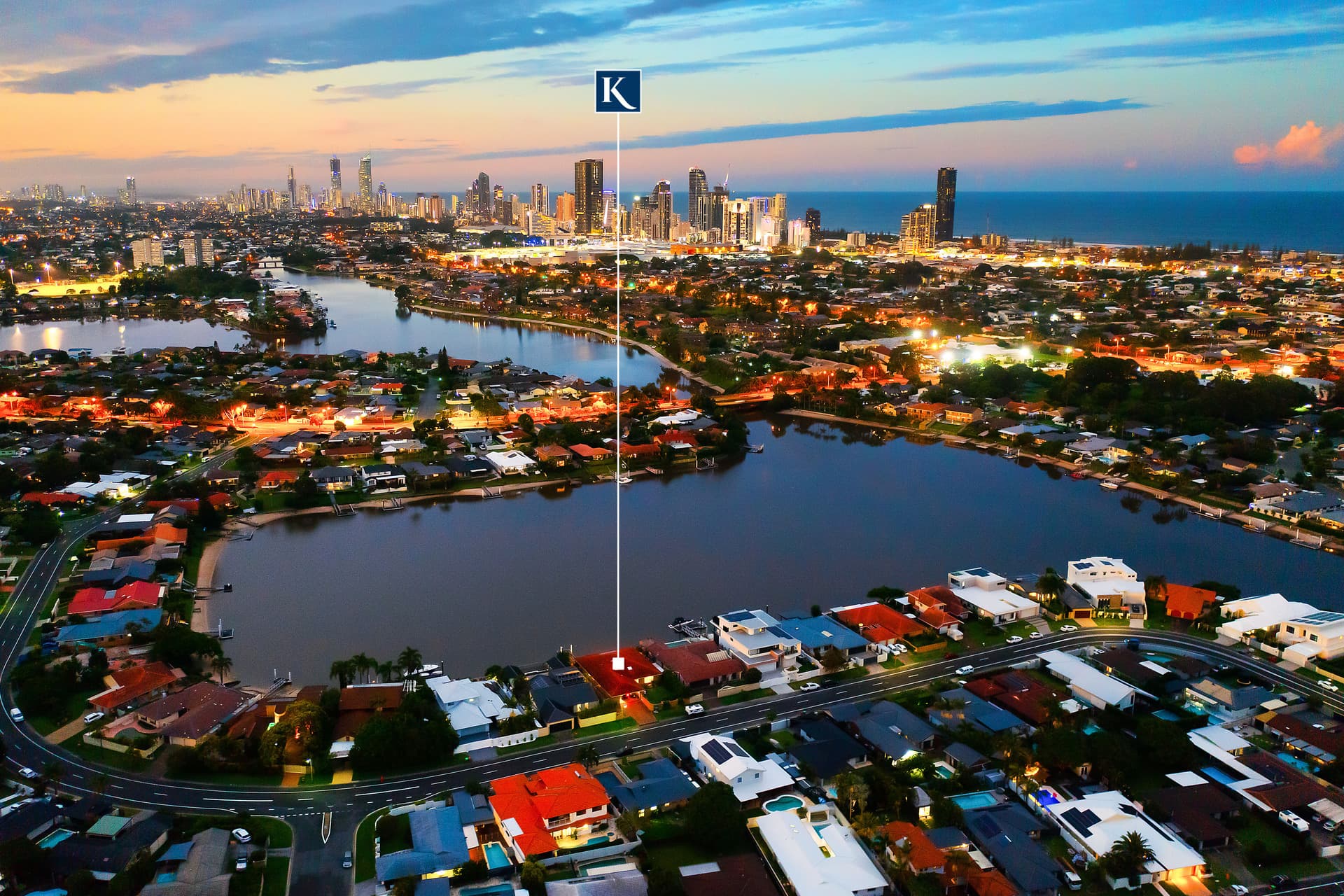 1/86 Arden Street, Mermaid Waters - Image 1
