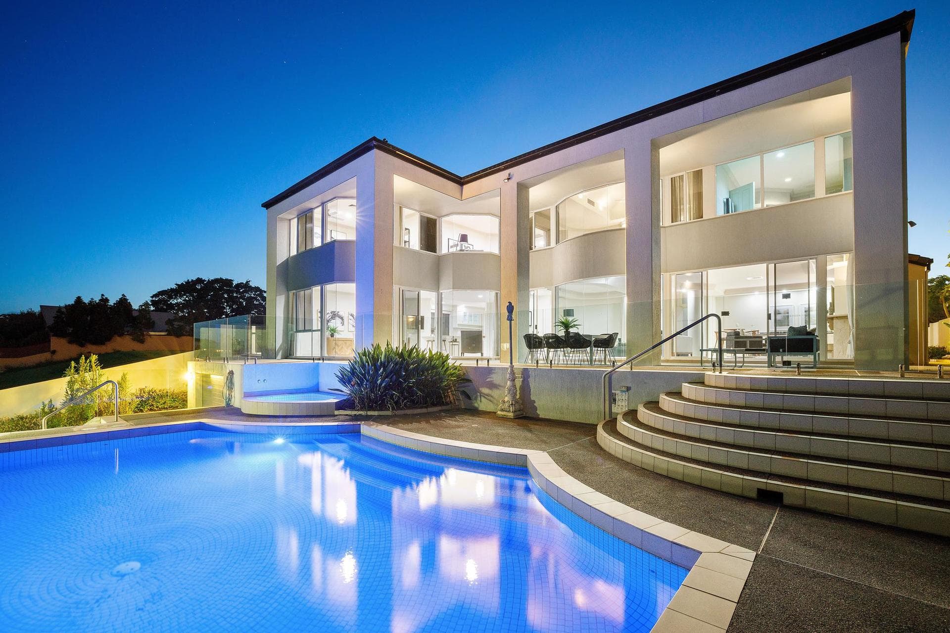 2/58 Chaleyer Street, Rose Bay, Benowa Waters - Image 1