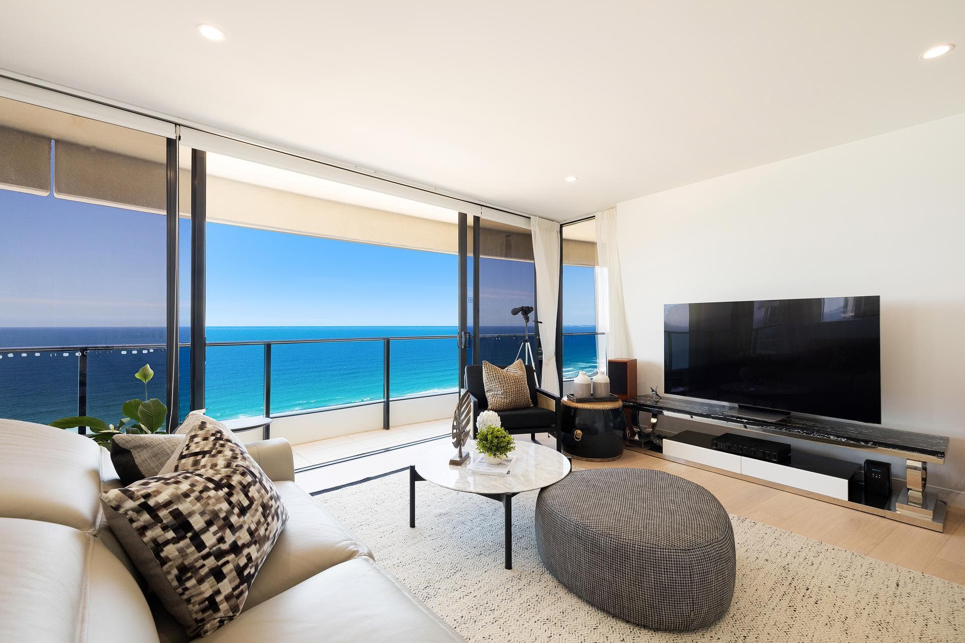 2905/1 Oracle Boulevard, Broadbeach, QLD, 4218, Broadbeach - Thumbnail 2