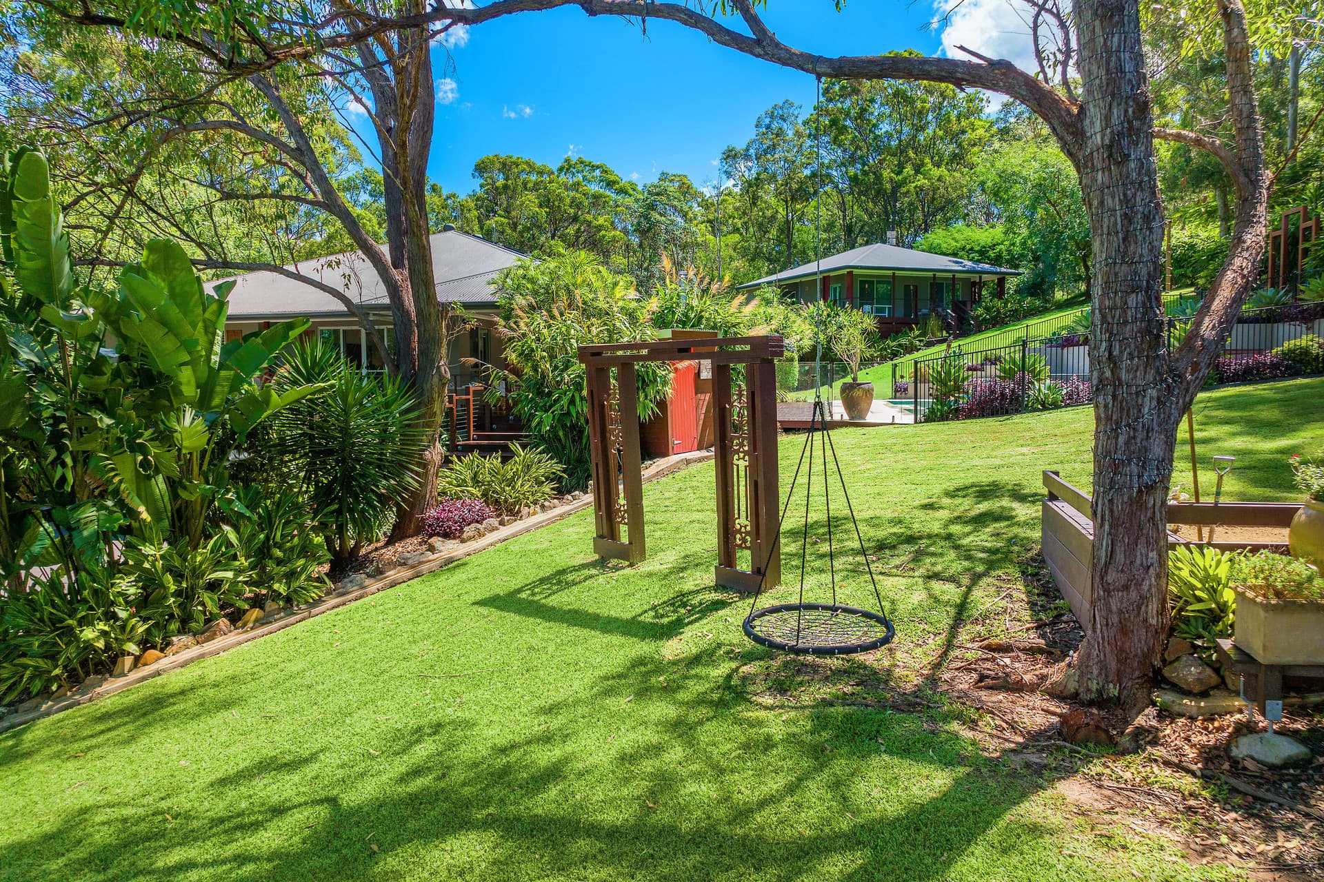 28 Yamanie  Court, Nerang, QLD, 4211, Nerang - Thumbnail 3