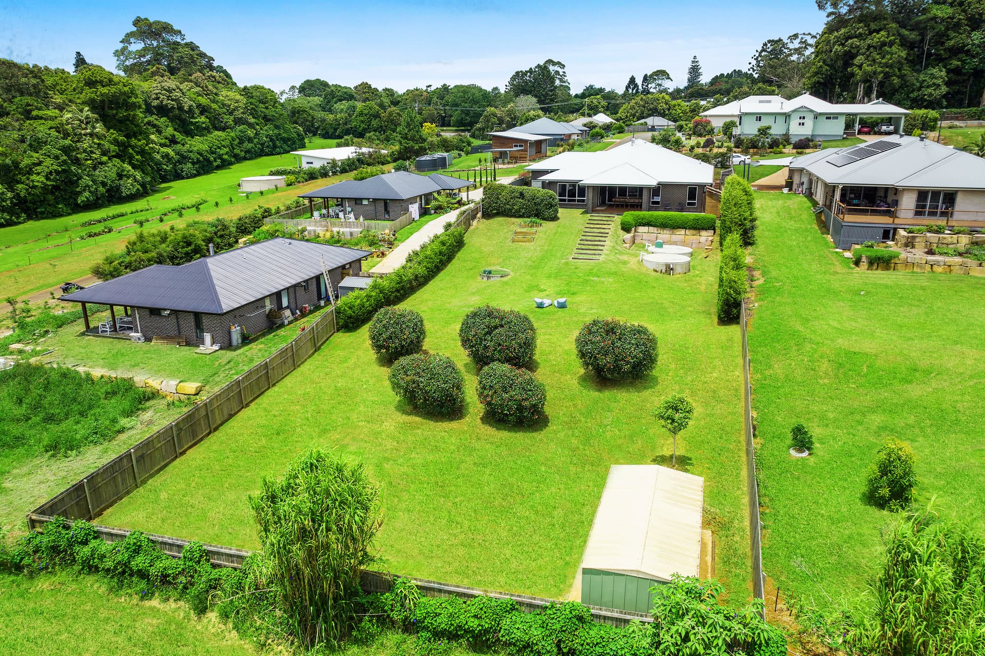 2/219 Long Road, Tamborine Mountain, QLD, 4272, Chifley - Thumbnail 3