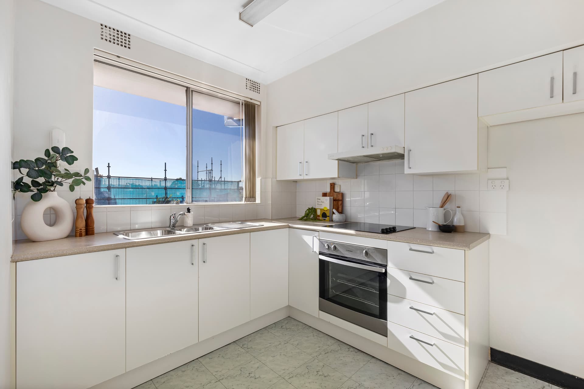 13/168-170 Mount Street, Coogee, Coogee - Thumbnail 6