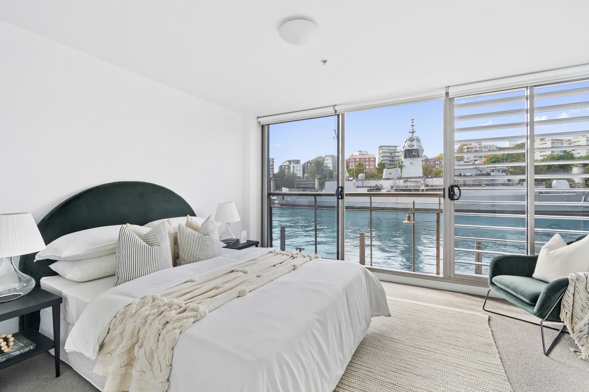 227/6E Cowper Wharf Roadway, Woolloomooloo, Woolloomooloo - Thumbnail 4