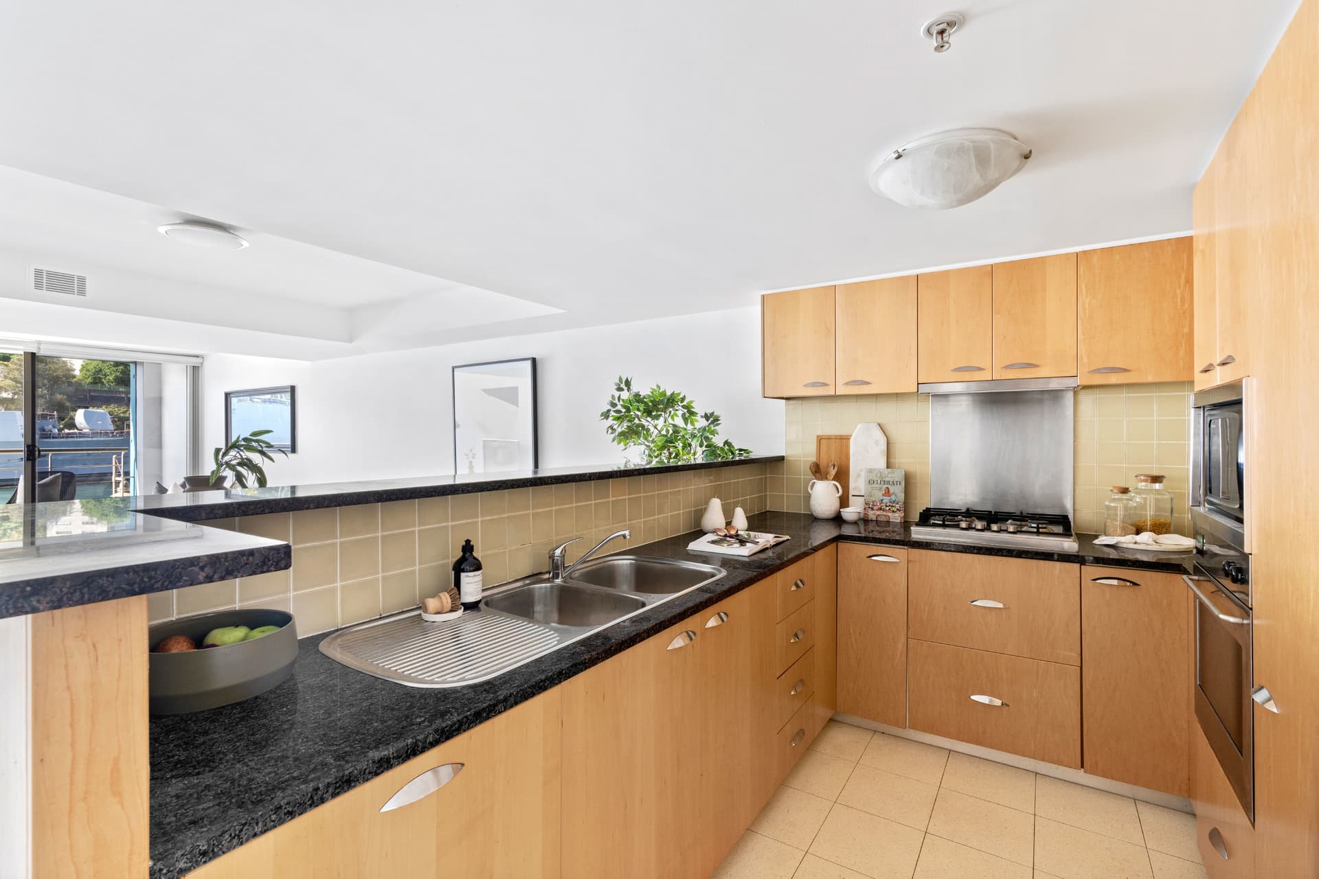 227/6E Cowper Wharf Roadway, Woolloomooloo, Woolloomooloo - Thumbnail 8