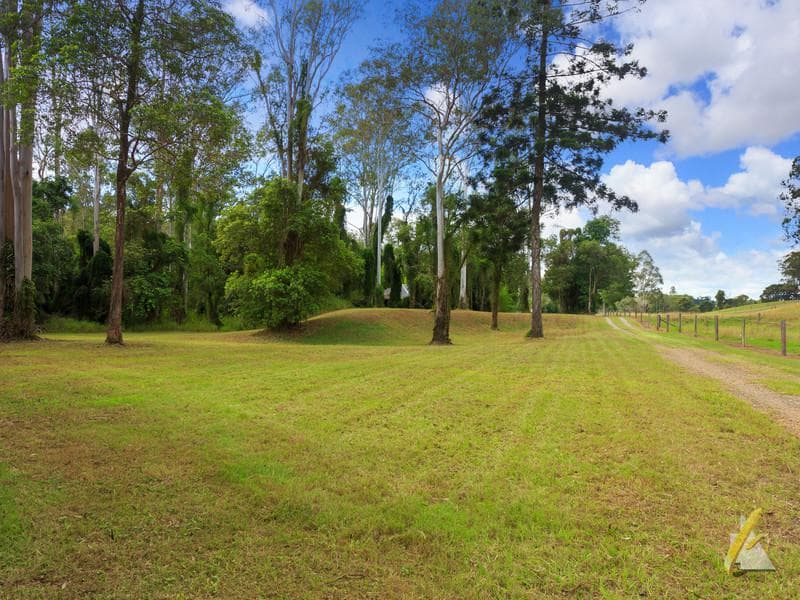 562 Grandview Road, Pullenvale - Thumbnail 5