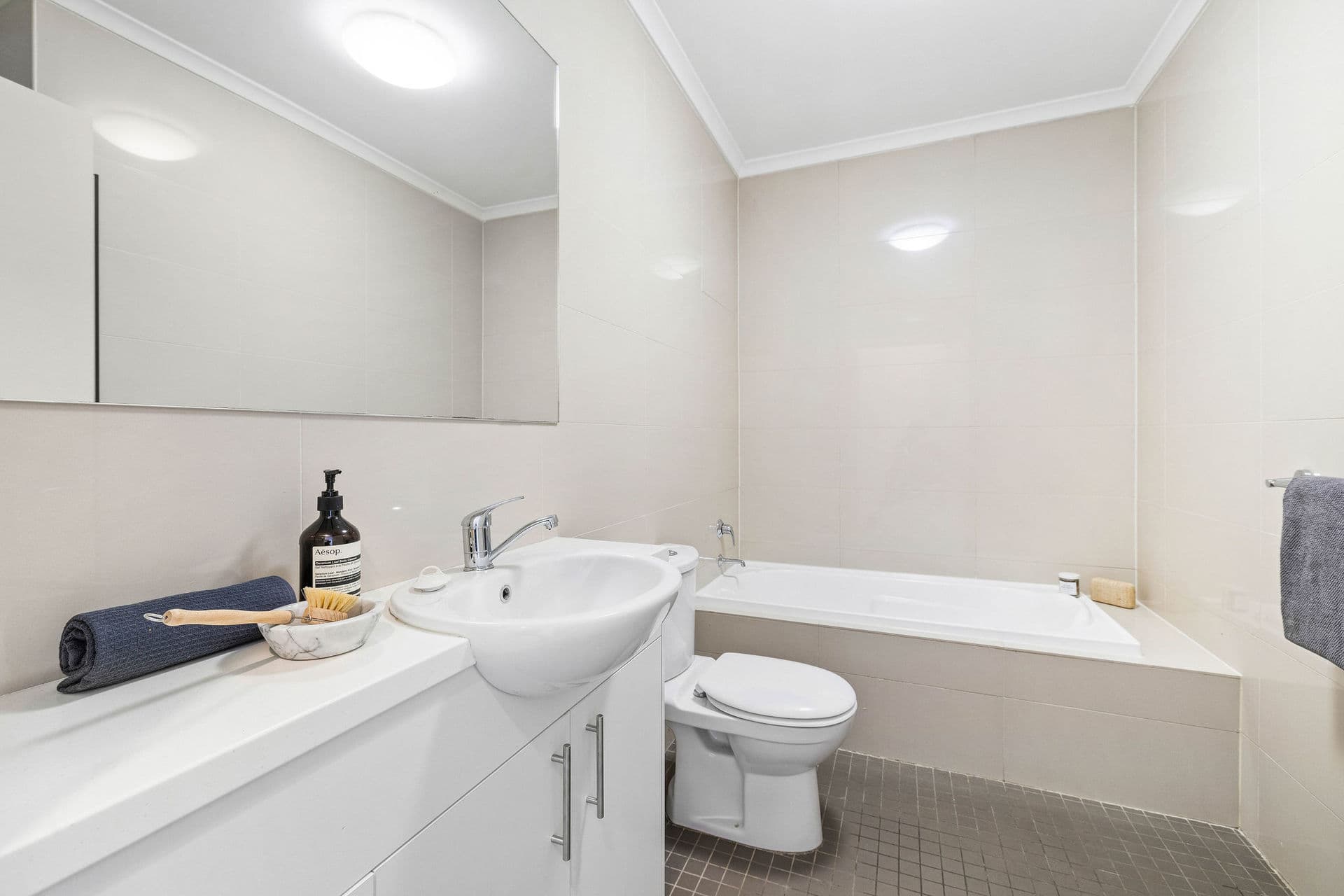 17/25 Chelmsford Avenue, Botany, Botany - Thumbnail 3