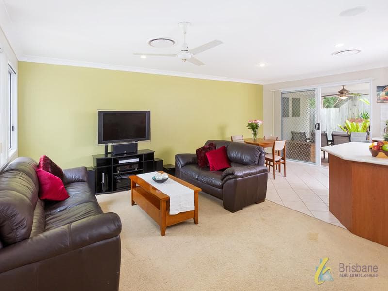 10/78 Brookfield Road, Kenmore - Thumbnail 4