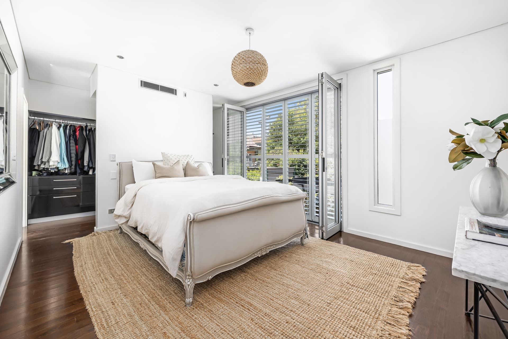 120 Newland Street, Queens Park, Queens Park - Thumbnail 2