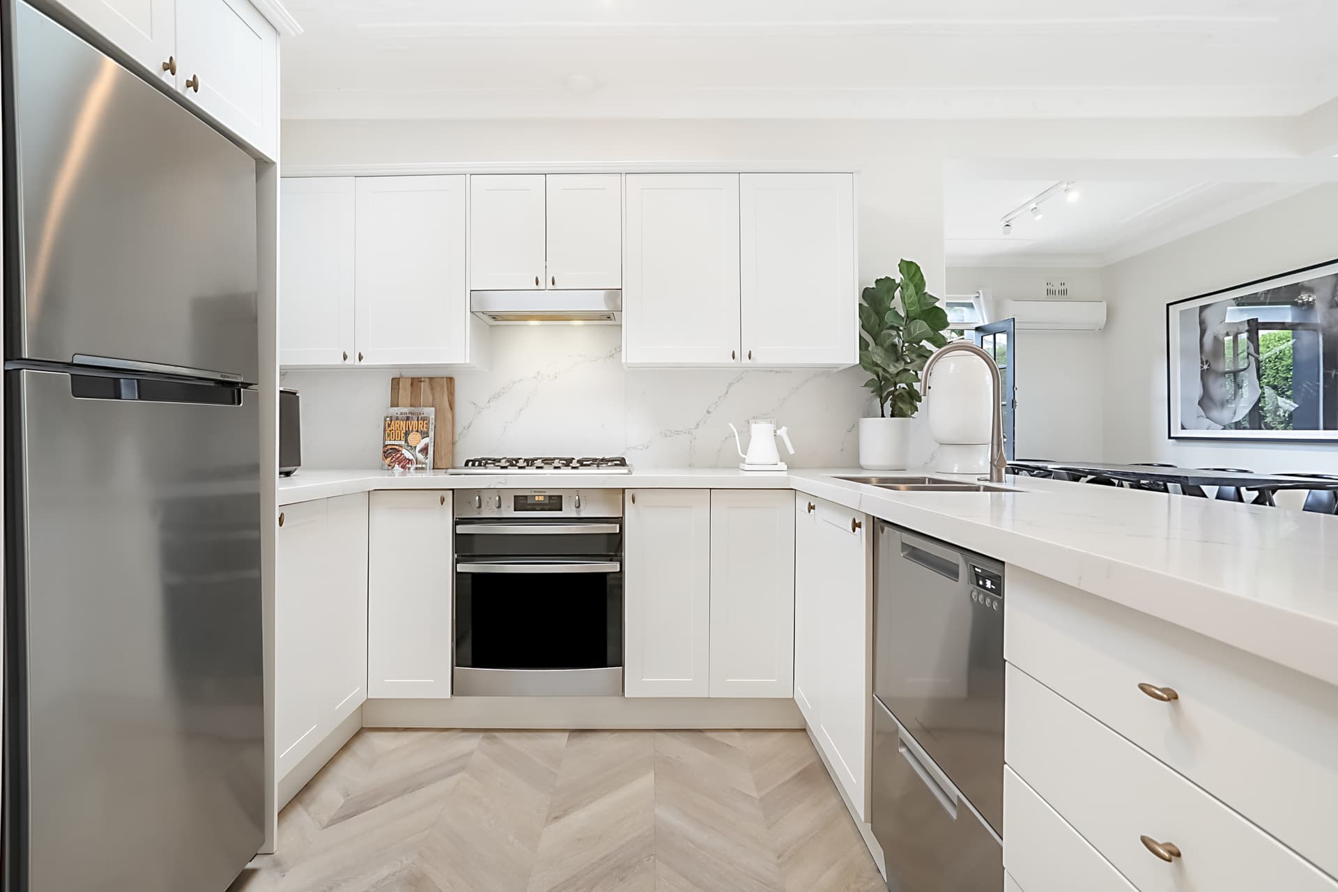 26 Fitzgerald Street, Queens Park, Queens Park - Thumbnail 2
