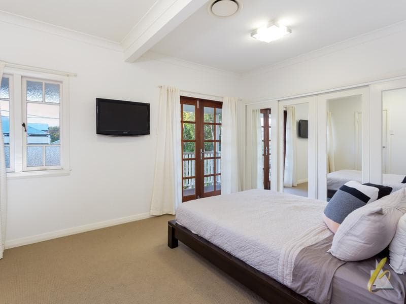 129 Graceville Avenue,  Graceville, Graceville - Thumbnail 8