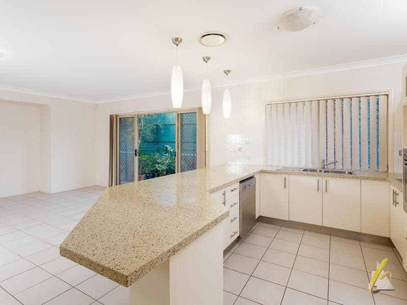 8 Fryer Close, Bellbowrie - Thumbnail 6