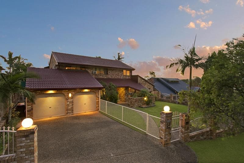54 Hannah St,  Mount Ommaney, Mount Ommaney - Image 1