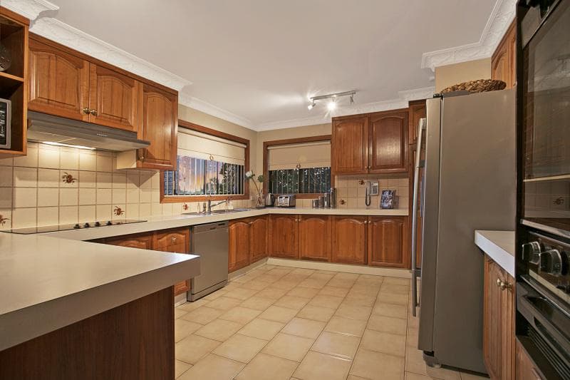 54 Hannah St,  Mount Ommaney, Mount Ommaney - Thumbnail 3