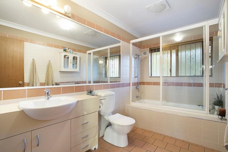 54 Hannah St,  Mount Ommaney, Mount Ommaney - Thumbnail 6