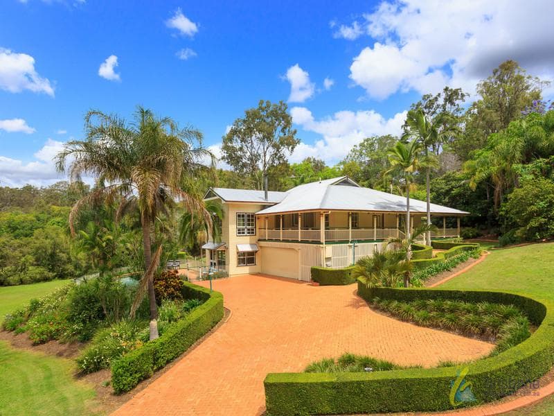 206/113 Macpherson Street, Bronte, Pullenvale - Image 1