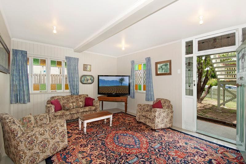 8 Annand Street,  Oxley, Oxley - Thumbnail 2