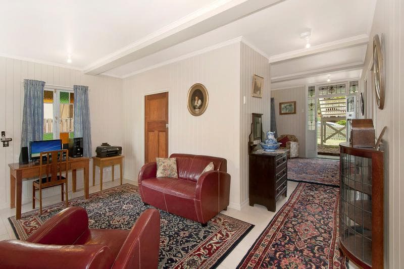 8 Annand Street,  Oxley, Oxley - Thumbnail 3