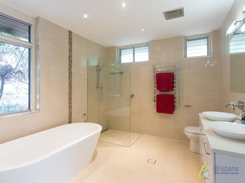 27 Gap Creek Road,  Kenmore Hills, Kenmore Hills - Thumbnail 8