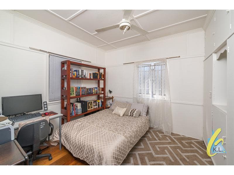 10 Barrett St,  East Ipswich, East Ipswich - Thumbnail 6