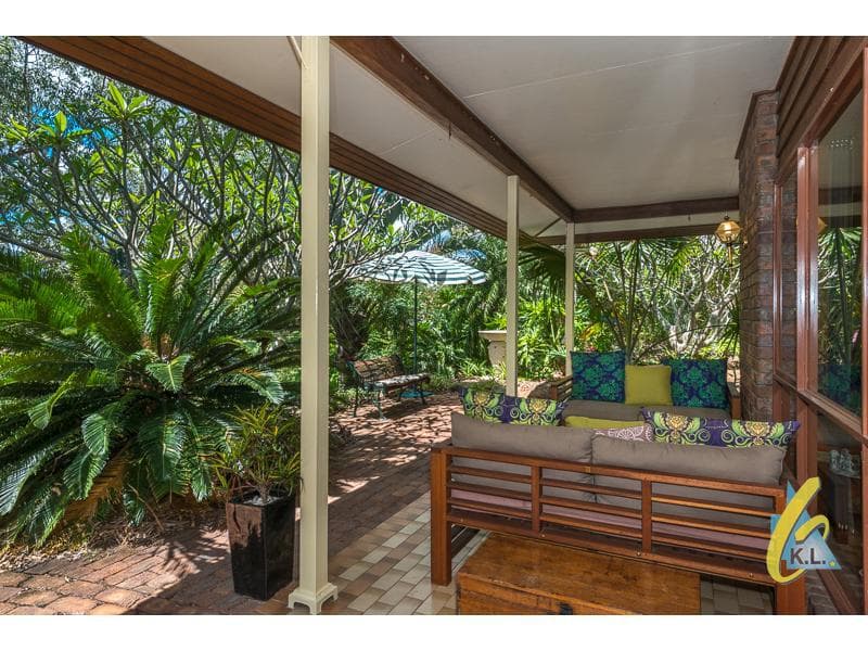 4 Caringal Drive,  Karana Downs, Karana Downs - Thumbnail 2