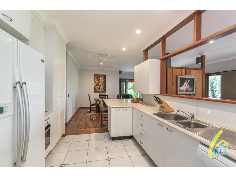 4 Caringal Drive,  Karana Downs, Karana Downs - Thumbnail 5