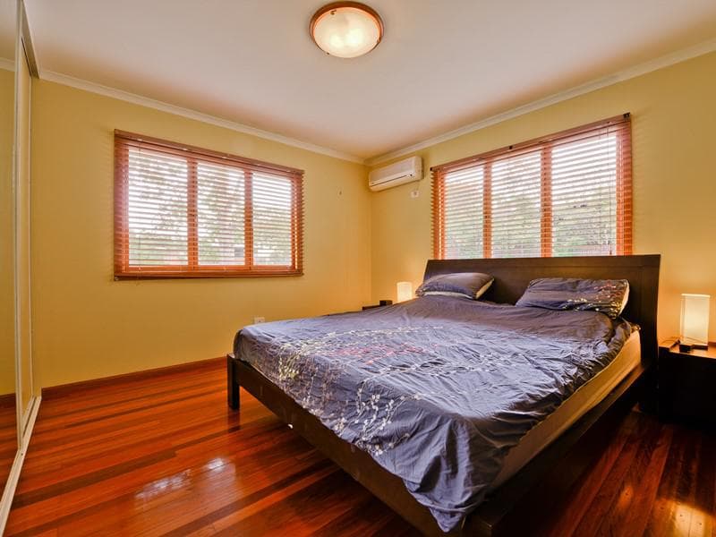 22 Aberfoyle Street,  Kenmore, Kenmore - Thumbnail 4