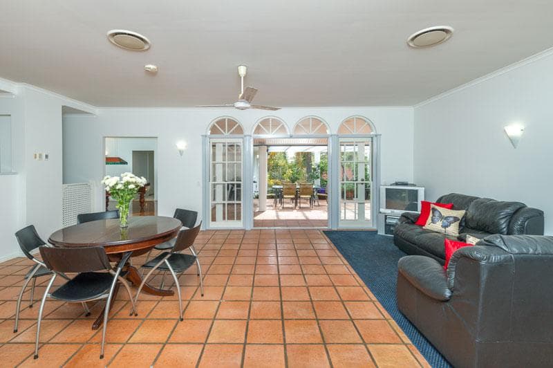 19 Errogie Place,  Fig Tree Pocket, Fig Tree Pocket - Thumbnail 4