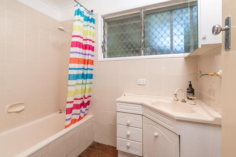 59 Gilruth Road,  Kenmore, Kenmore - Thumbnail 6