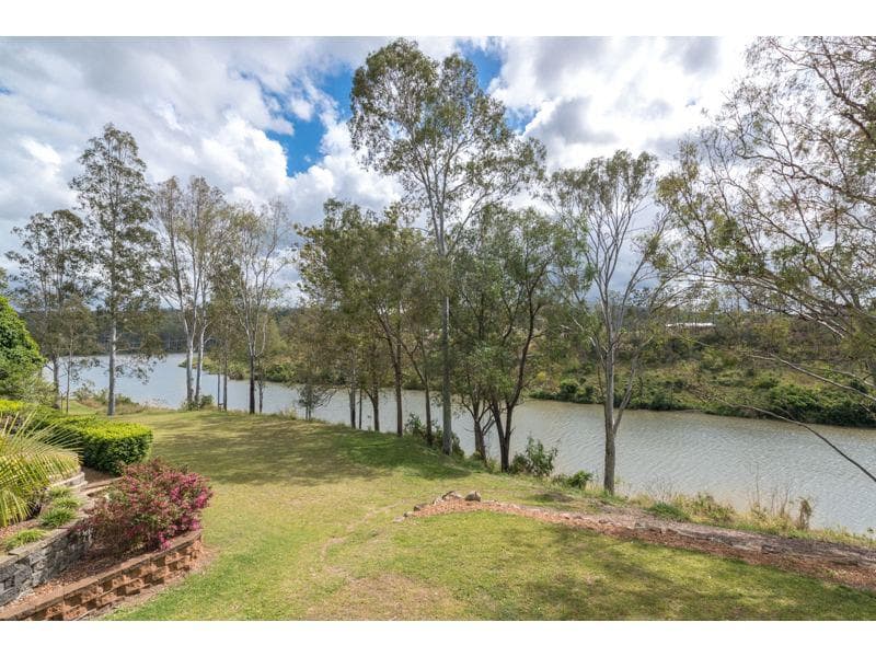 11 Wandoo Ct,  Karana Downs, Karana Downs - Thumbnail 2