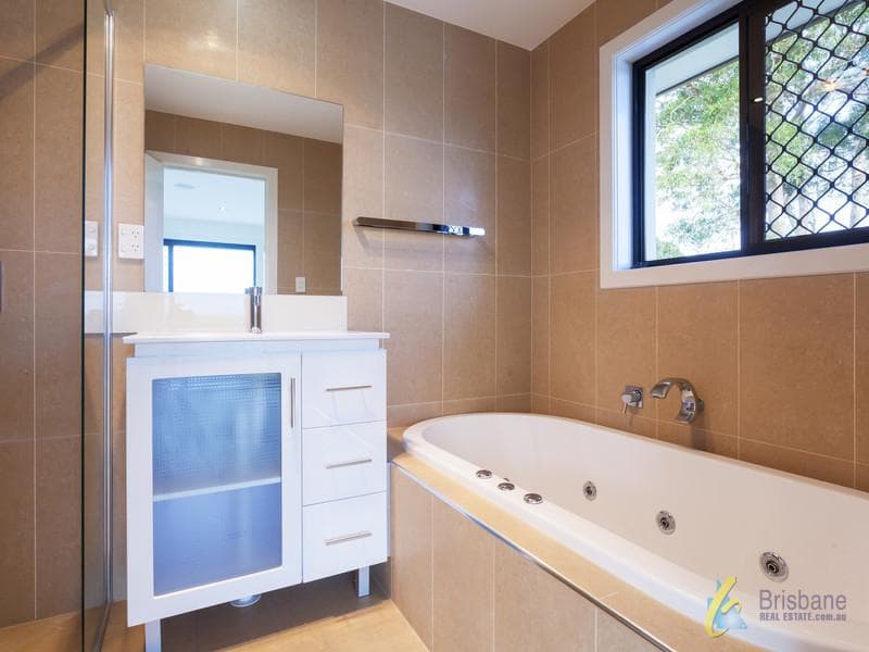 49 Pennant Street,  Jamboree Heights, Jamboree Heights - Thumbnail 7