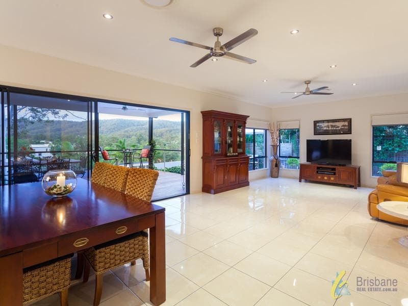 17 Stralock Street,  Chapel Hill, Chapel Hill - Thumbnail 4