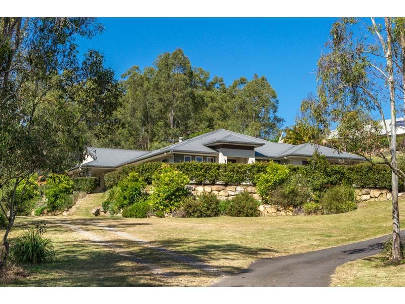 39 Highfield Place,  Mount Crosby, Mount Crosby - Image 1