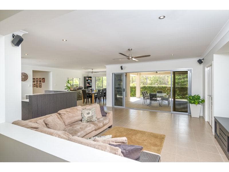 39 Highfield Place,  Mount Crosby, Mount Crosby - Thumbnail 3
