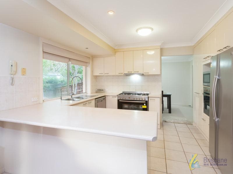 27/15 Abel Smith Cr,  Mount Ommaney, Mount Ommaney - Thumbnail 4