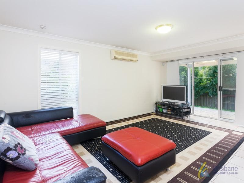 27/15 Abel Smith Cr,  Mount Ommaney, Mount Ommaney - Thumbnail 5