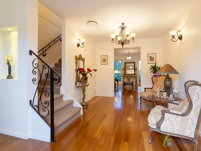 27 Gordon Tce, Indooroopilly - Thumbnail 5