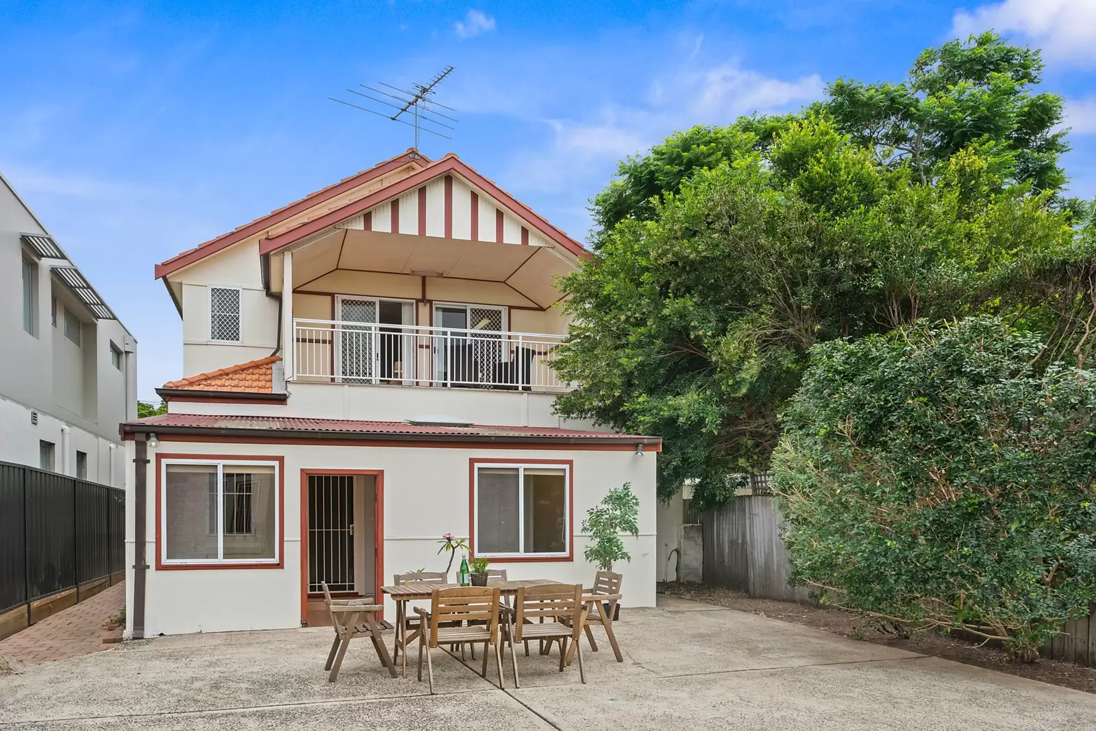 4 / 18 Mangerton Road, Wollongong, Barooga - Thumbnail 2