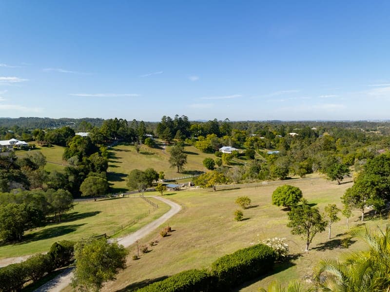 1/15 Eton Road, Pullenvale - Thumbnail 4