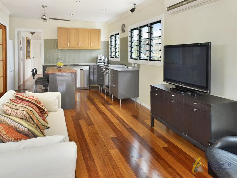 196 Indooroopilly Road,  St Lucia, St Lucia - Thumbnail 3