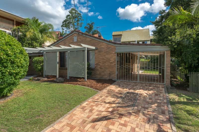 20 Chantilly Street,  Chapel Hill, Chapel Hill - Thumbnail 2