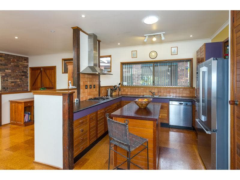 23 Nalya Crescent,  Karana Downs, Karana Downs - Thumbnail 3