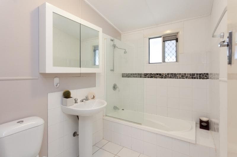 28 Bayford Street,  Oxley, Oxley - Thumbnail 6
