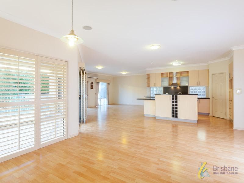 46 The Esplanade, Forest Lake - Thumbnail 6