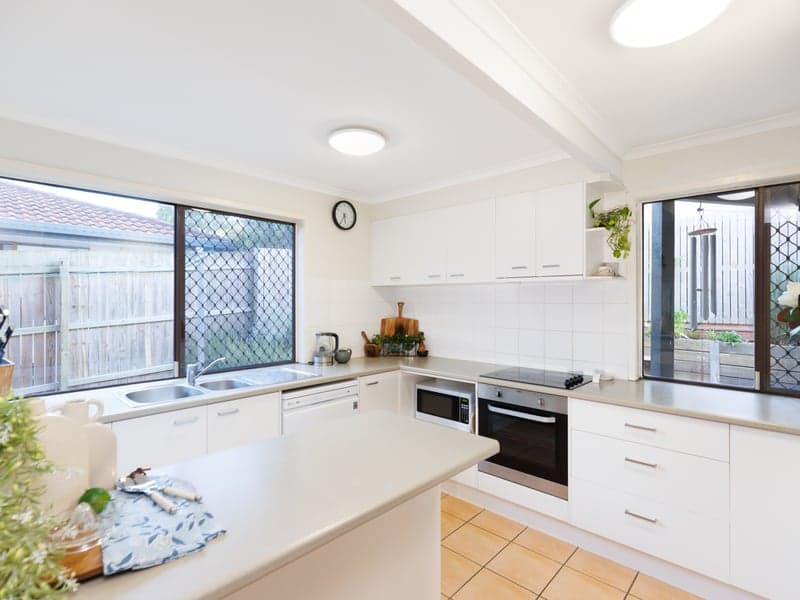 14 Donatello Street, Fig Tree Pocket - Thumbnail 7