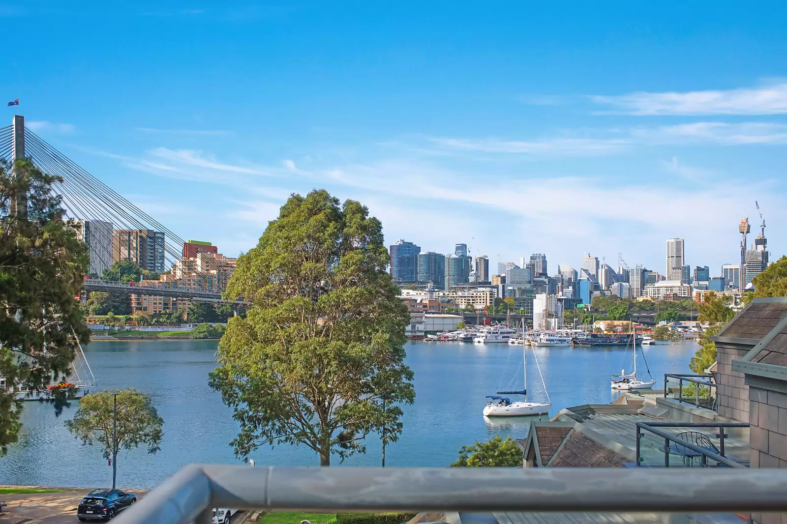 8 & 9/29-31 Cook Street, Glebe, Springfield - Thumbnail 4