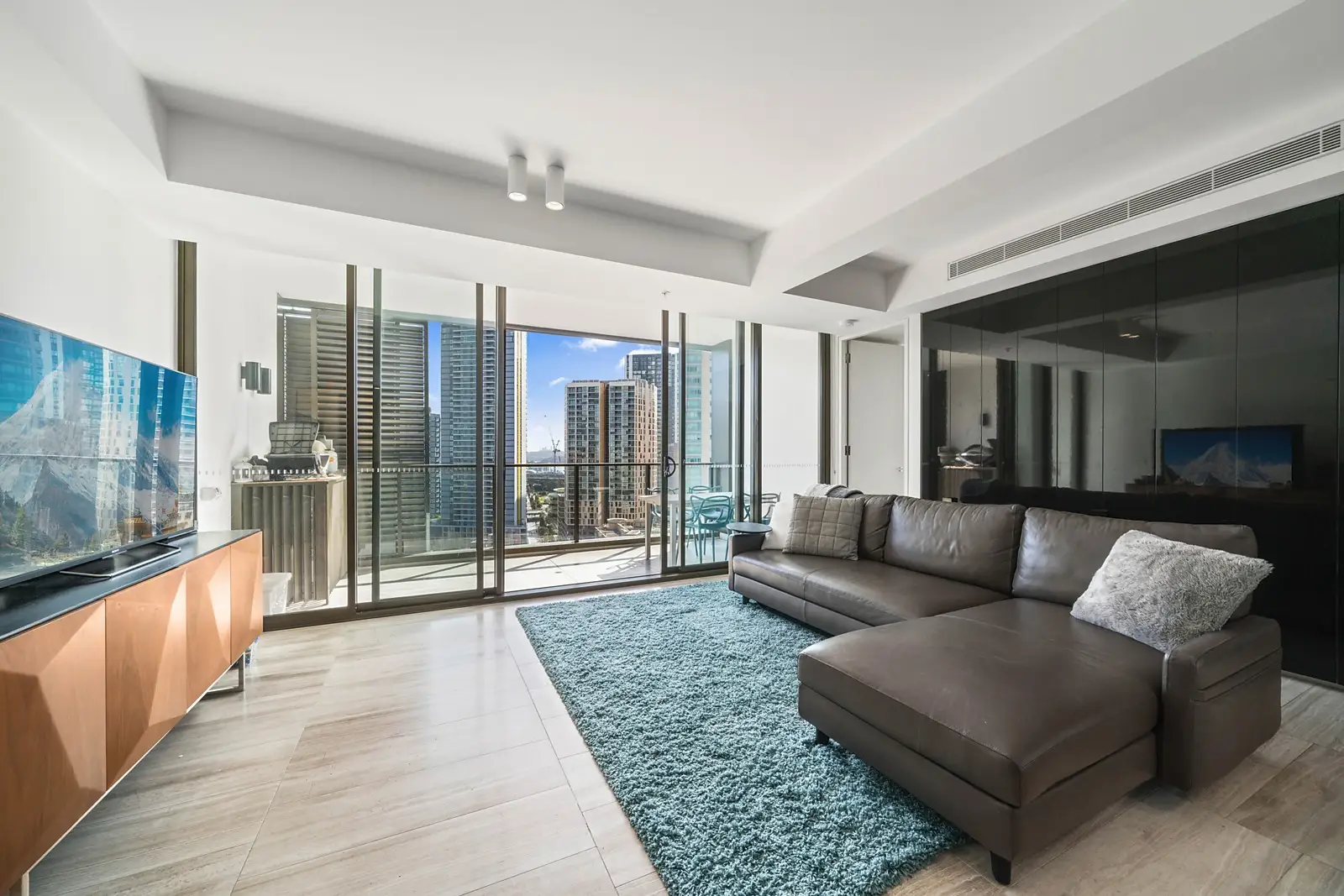 1808/178 Thomas Street, Haymarket, East - Thumbnail 2