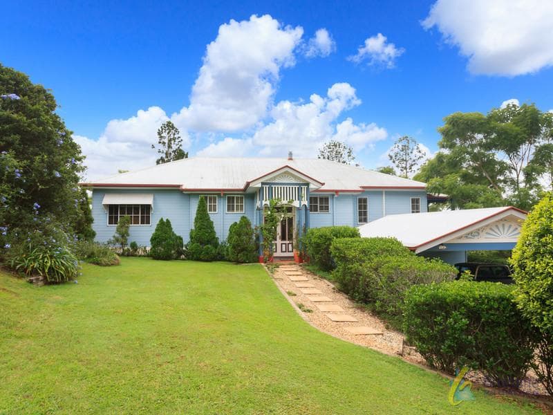 11 Peronne Place, Brookfield - Thumbnail 3