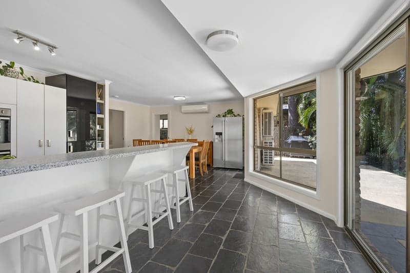 8/95-97 Darling Point Road, Darling Point, Karana Downs - Thumbnail 8